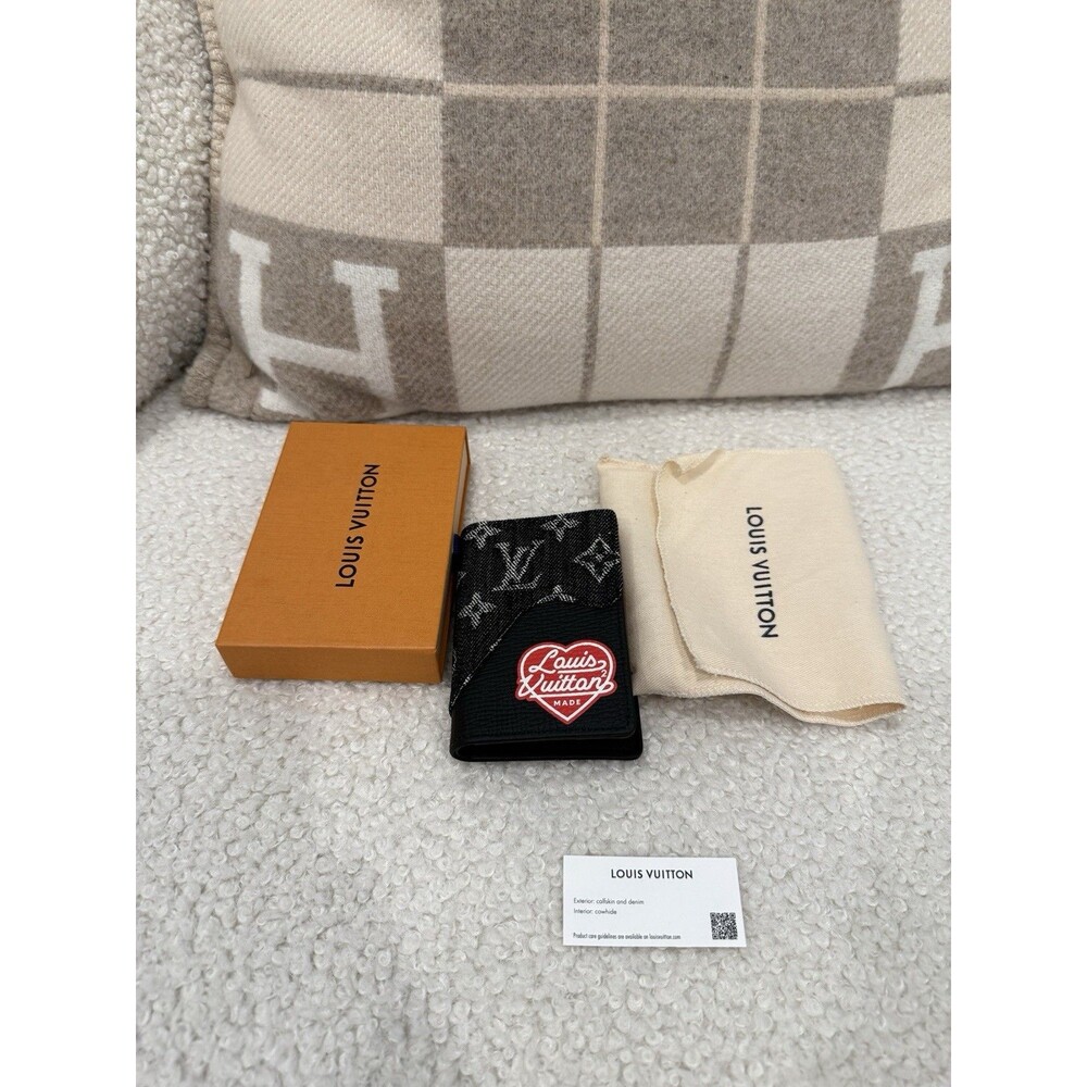 Brand New Louis Vuitton LVxNigo Pocket Organizer Monogram Black Red Denim M81015